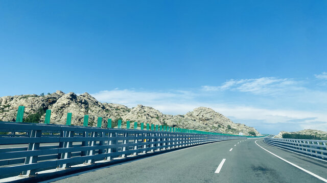 新疆一级公路