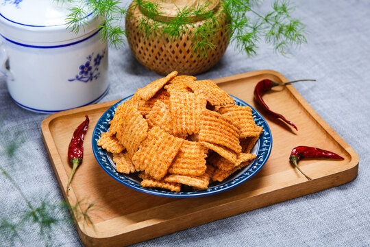 酥酥脆脆的零食锅巴