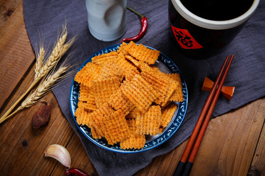 酥酥脆脆的零食锅巴