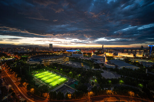 奥林匹克地标建筑夜景