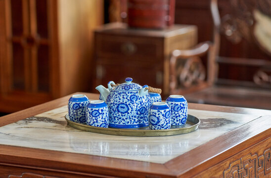 清代青花瓷茶具