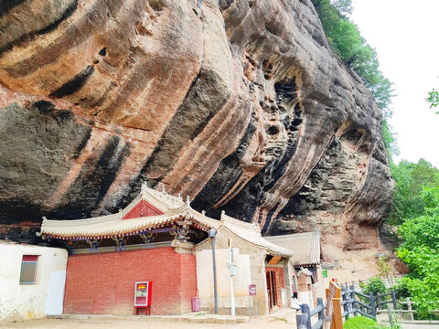 天水麦积山仙人崖