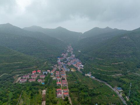 航拍济南金刚纂村盘山公路