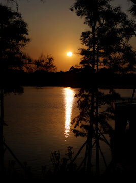 东青湖夕阳风光