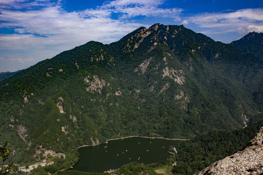 翠华山天池