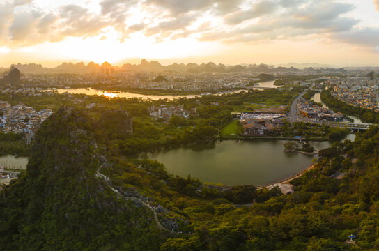 桂林塔山夕照