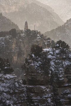 山东济南龙洞景区雪景