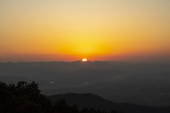 太浮山夕阳