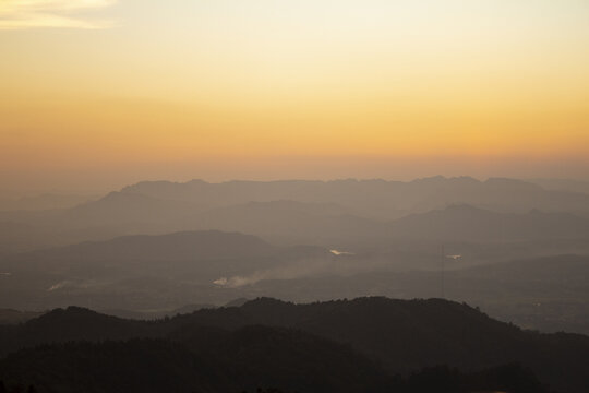 太浮山夕阳