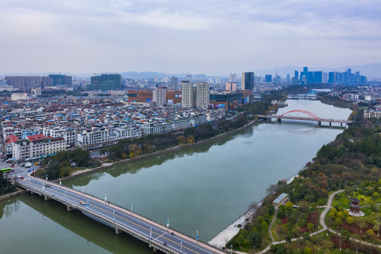 义乌江城市风光航拍