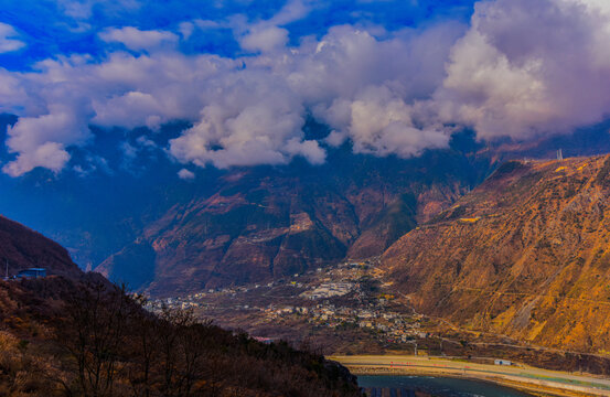 峡谷风光