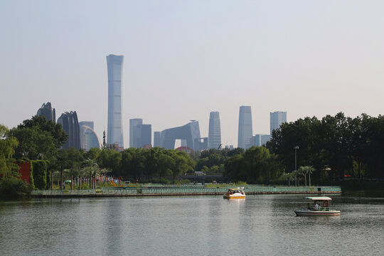 北京朝阳公园景色