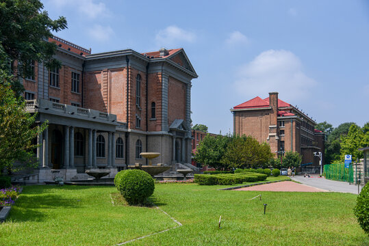 天津外国语大学历史建筑群