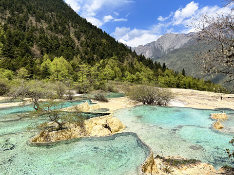 黄龙钙化池