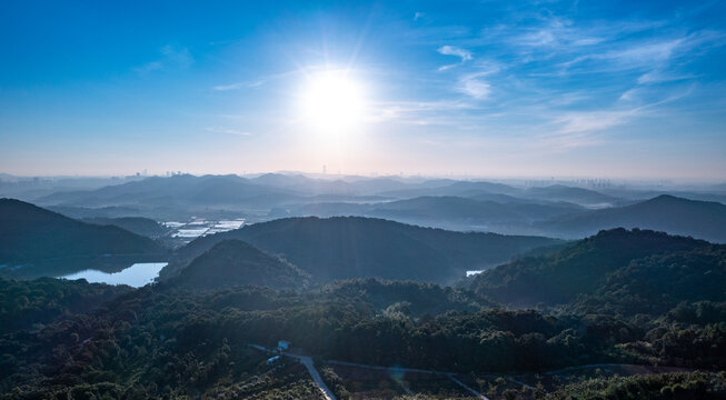 湖南长沙莲花山日出景观