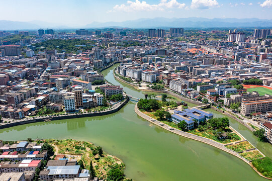 航拍湖南衡阳常宁市城市风光