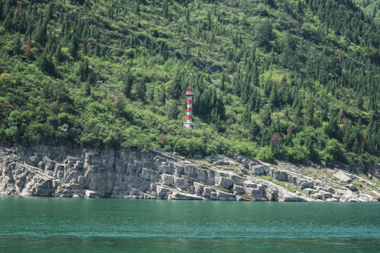 三峡灯塔自然风光