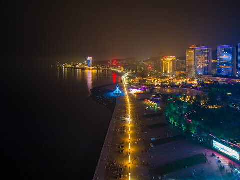 航拍烟台滨海广场夜景