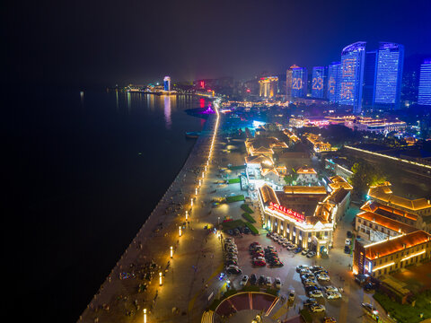 航拍烟台滨海广场夜景