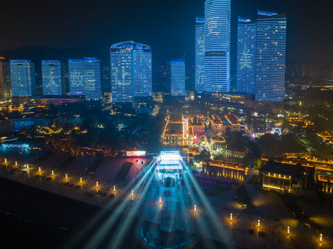 航拍烟台滨海广场夜景