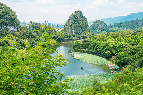 肇庆山水星湖游船