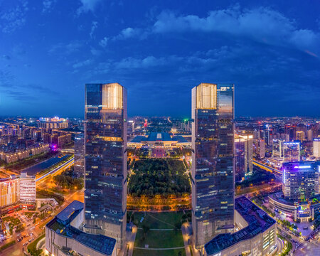 航拍郑州绿地双子塔天际线夜景