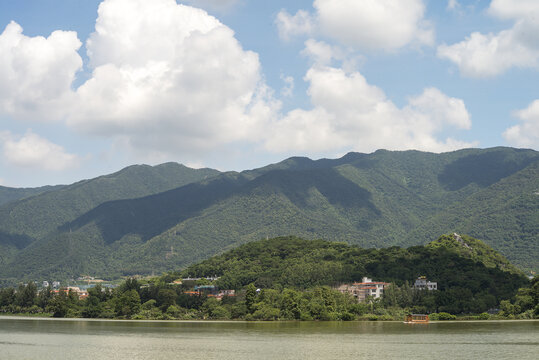 广东肇庆市端州区仙女湖美景