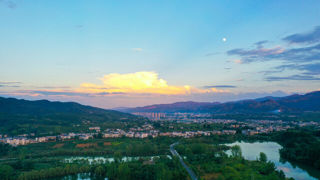 龙湖水库