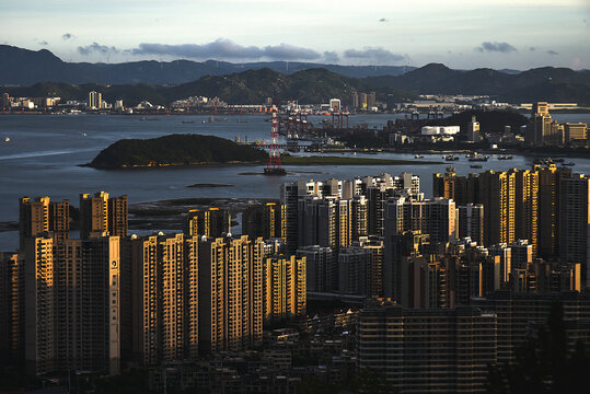 厦门海上城市风光