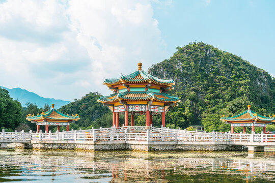 七星岩景区五龙亭