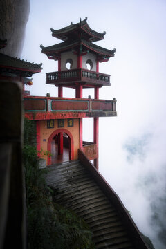 福建漳州灵通山风景区悬空寺