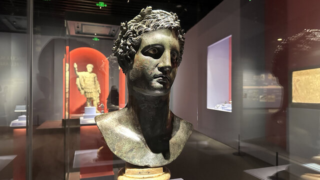 古罗马雕塑大力神艺术品