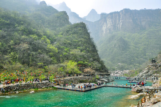 宝泉风景区