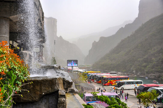 宝泉风景区