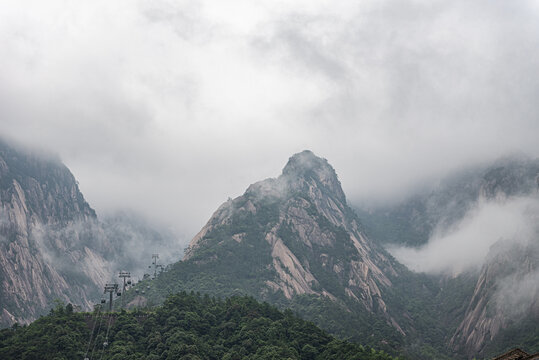 黄山汤口镇自然风光