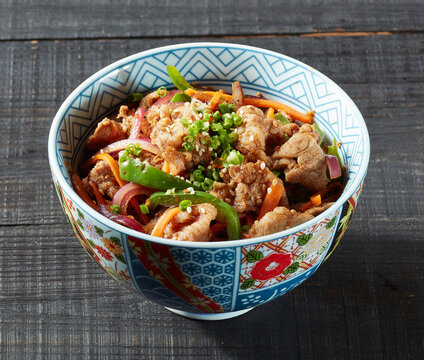 日式牛肉丼