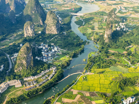 桂林阳朔遇龙河