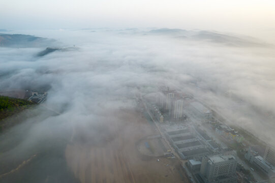 陕北雾景