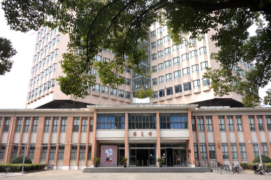 同济大学图书馆