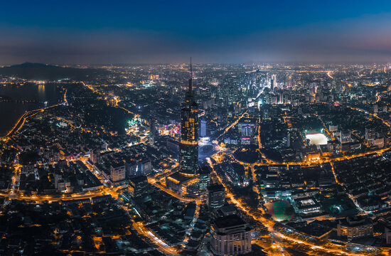 南京市新街口紫峰大厦城市夜景