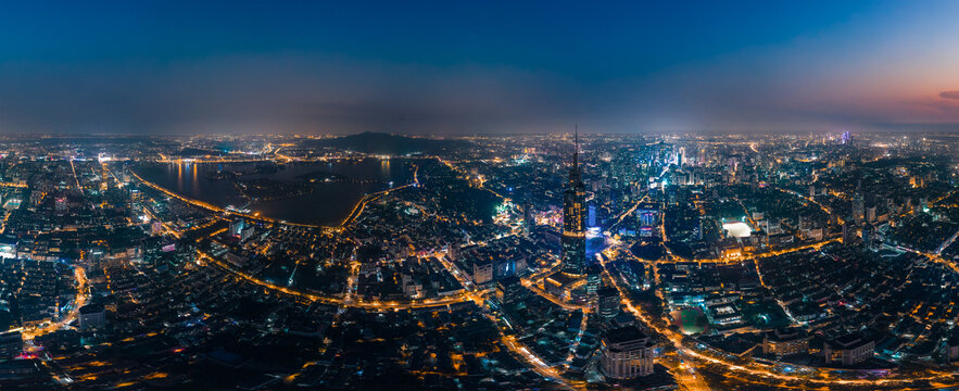 南京市新街口紫峰大厦城市夜景