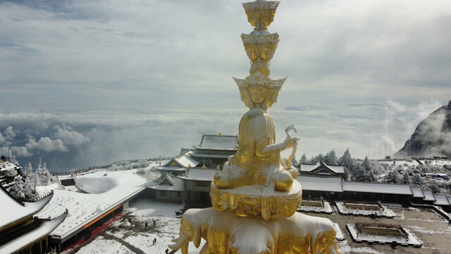 航拍四川峨眉山冬日云海雪景