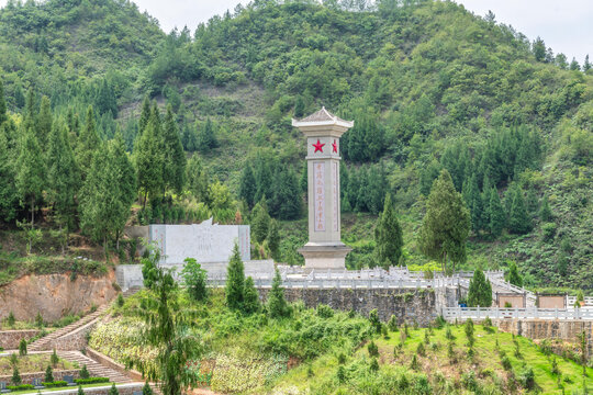 甘溪战役烈士纪念碑