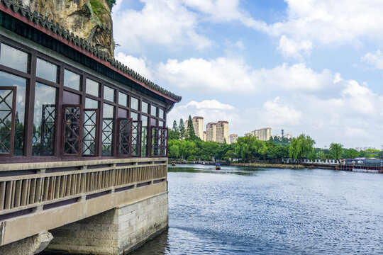 中国绍兴东湖景区