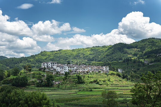 呈坎乡村民居田园风光