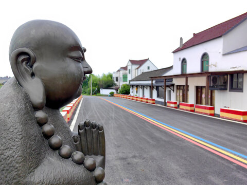 金粟寺三国高僧康僧会雕像