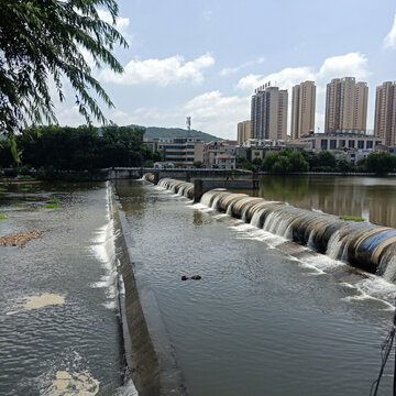 水库大坝