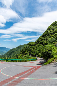 中国安徽皖南川藏线六道湾