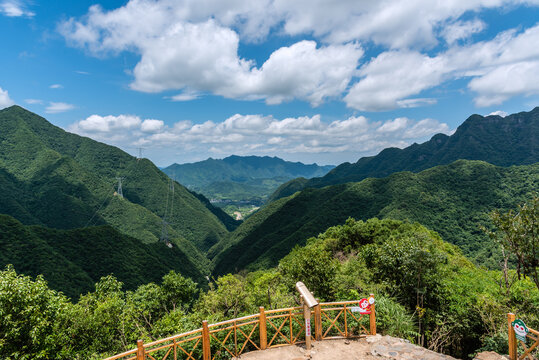 中国安徽皖南川藏线桃岭