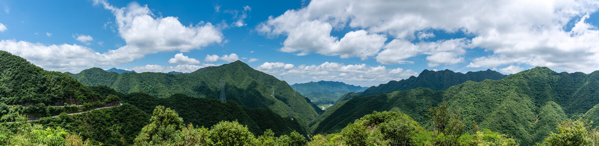 中国安徽皖南川藏线桃岭